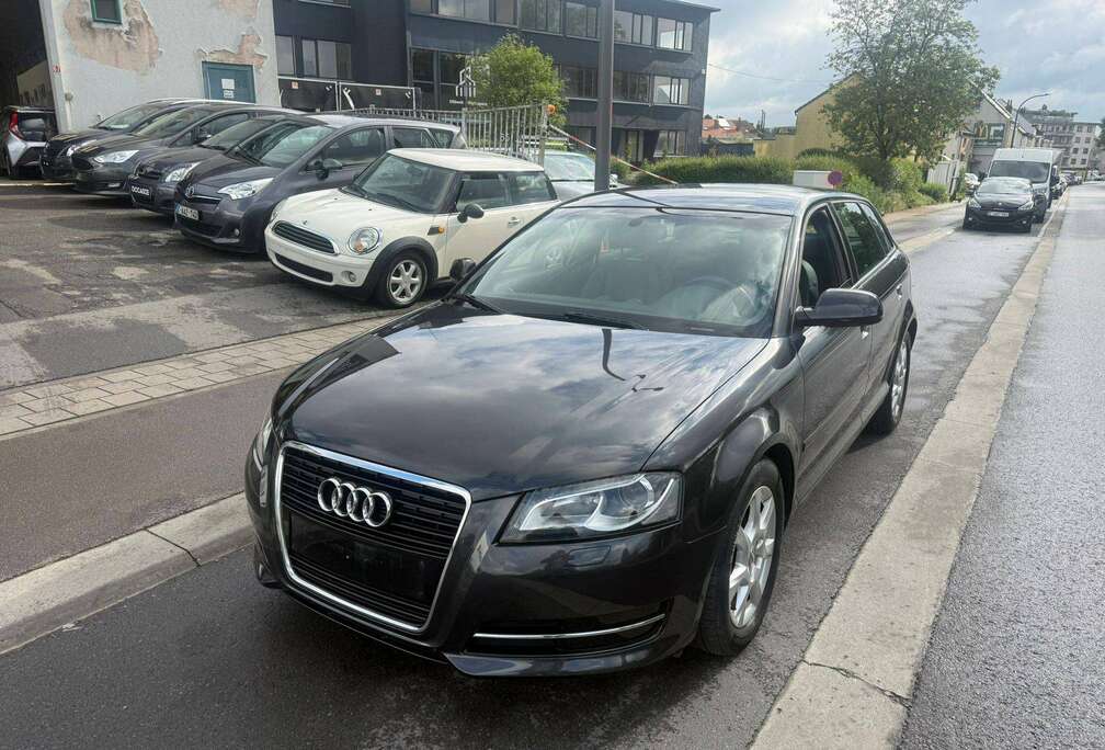 Audi A3 Sportback 1.6 TDi e Attraction Start/Stop DPF