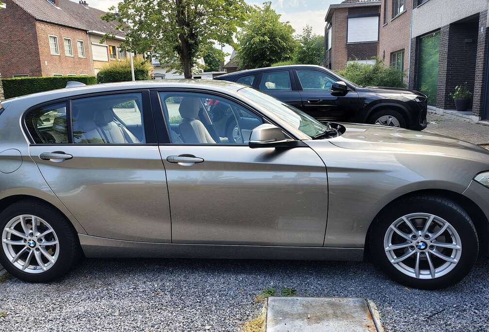 BMW 118iA
