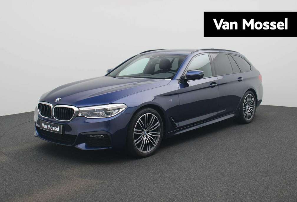 BMW 5-serie Touring 520d Executive  Leder  Navi  EC