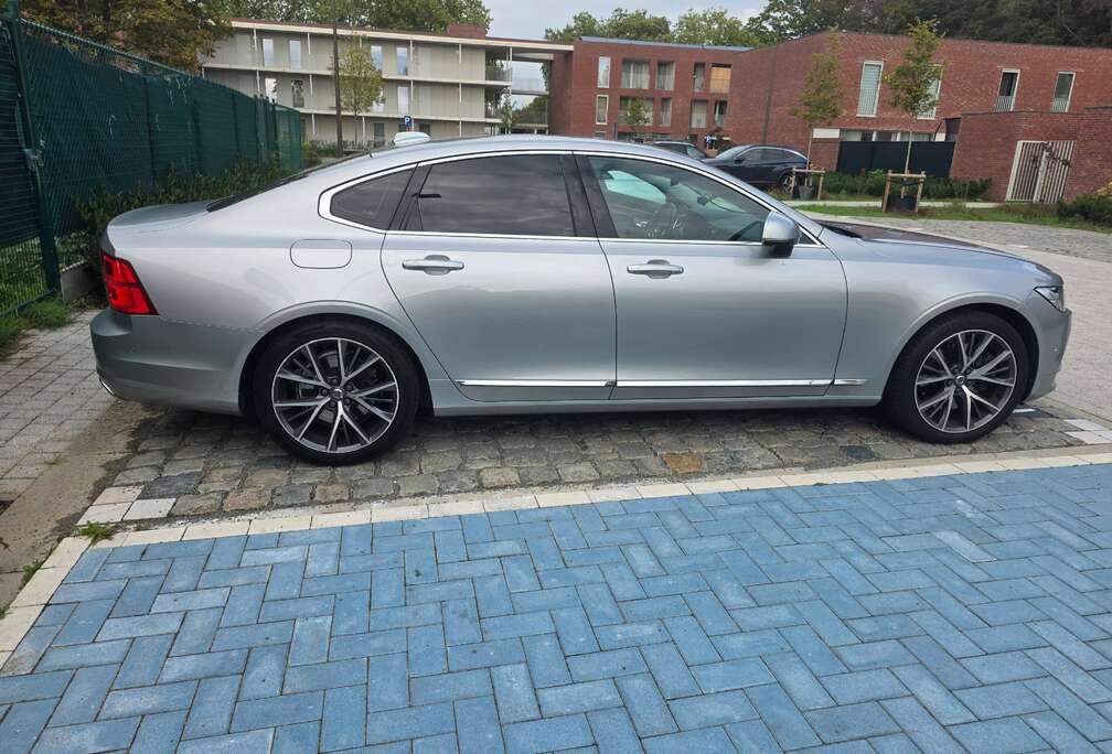 Volvo S90 2.0 T5 R-Design Geartronic