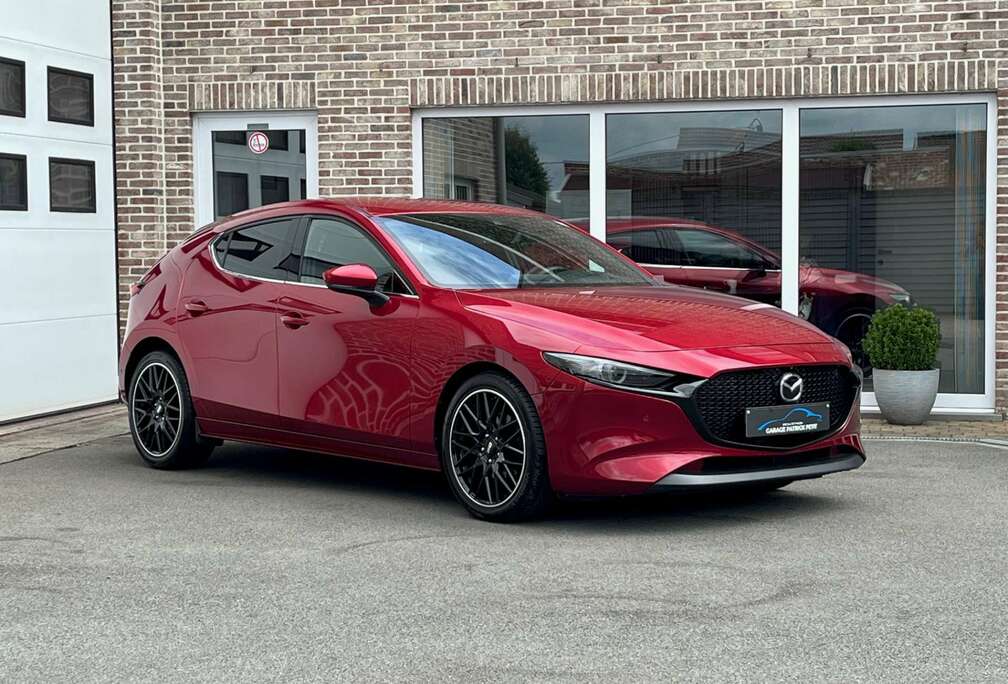 Mazda 2.0 M-HYBRID / 360 camera / Bose / 60000km