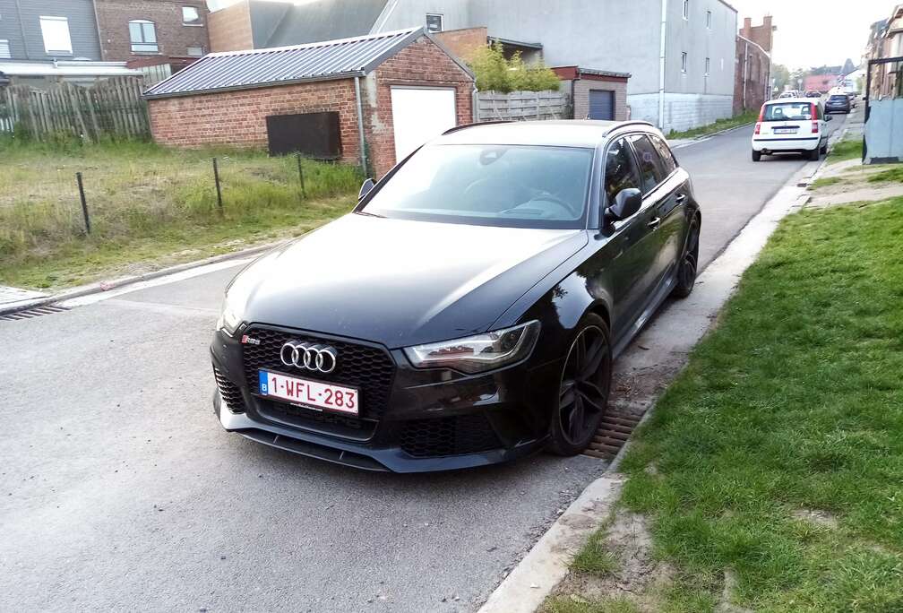 Audi RS6 Avant 4.0 V8 TFSI Quattro Tiptronic