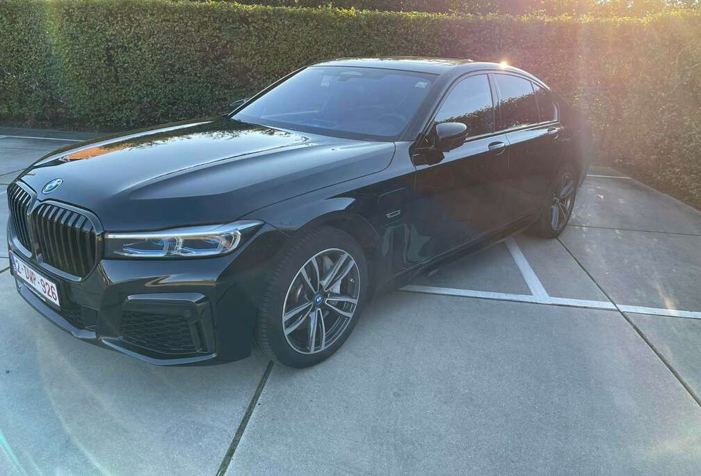 BMW 745e