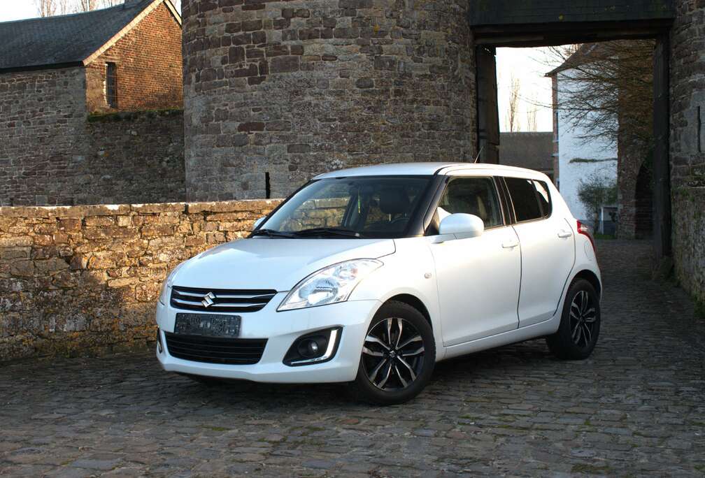 Suzuki Swift 1.3 DDiS GL LED ***VENDU/VERKOCHT***