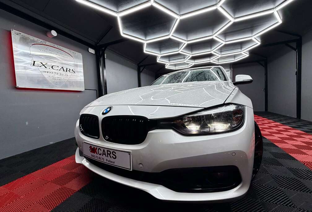 BMW BMW 318i *Sport Line