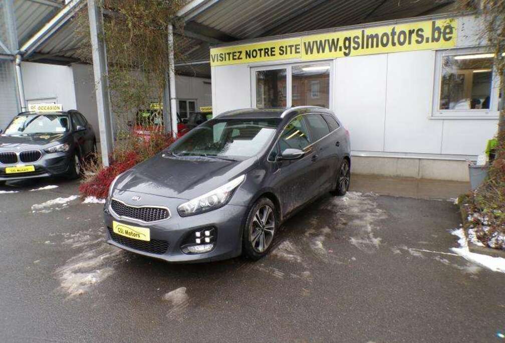 Kia 1.6CRDi Break 136cv Gris 05/17 Airco GPS Bluetooth