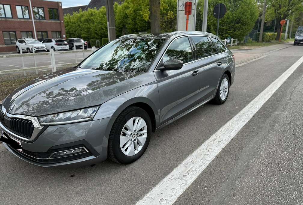 Skoda SW PHEV 1.4 TSI Ambition DSG