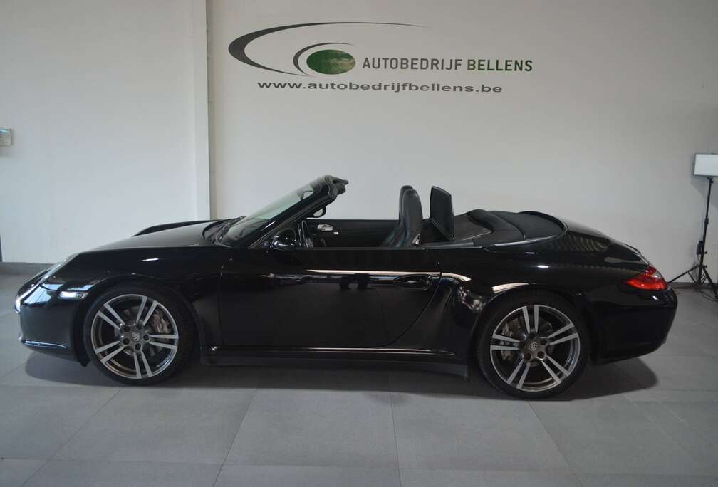 Porsche 911 CARRERA 4 CABRIO  / LEDER / NAVI / AUT.