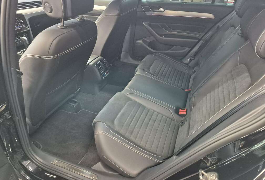 Volkswagen Passat SW 2.0 TDi SCR Elegance Business DSG(EU6AP)