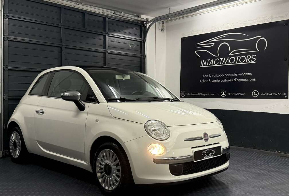 Fiat 500 1.2i Lounge Automaat