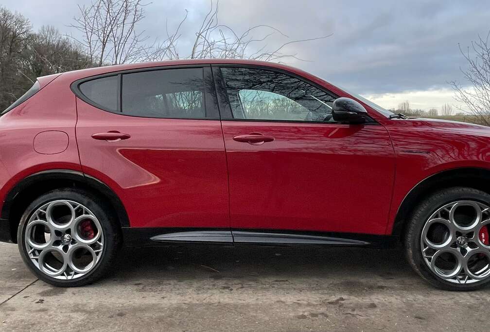 Alfa Romeo Tonale PHEV 1.3 Q4 Veloce (139 kW) Neuve Prix TVAC