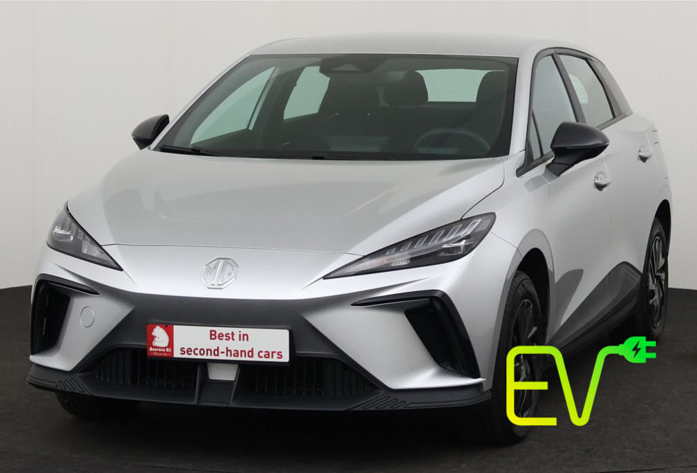 MG STANDARD LIMOUSINE 51 kWh + CARPLAY + PDC