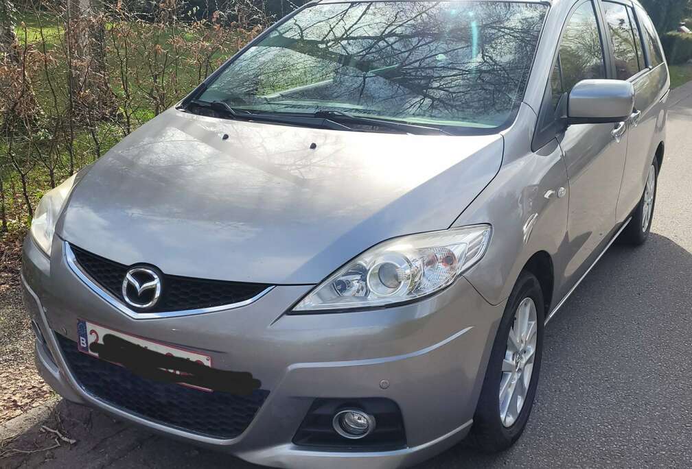 Mazda 1.8i  7 places