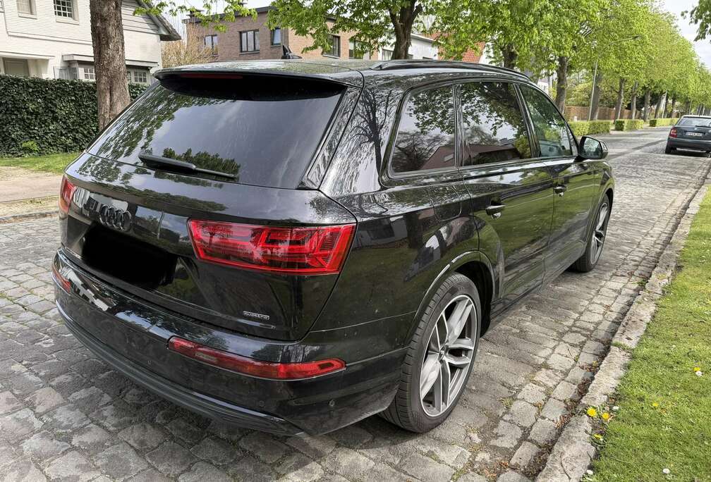 Audi 3.0 TDi V6 Quattro Tiptronic (275 kW)