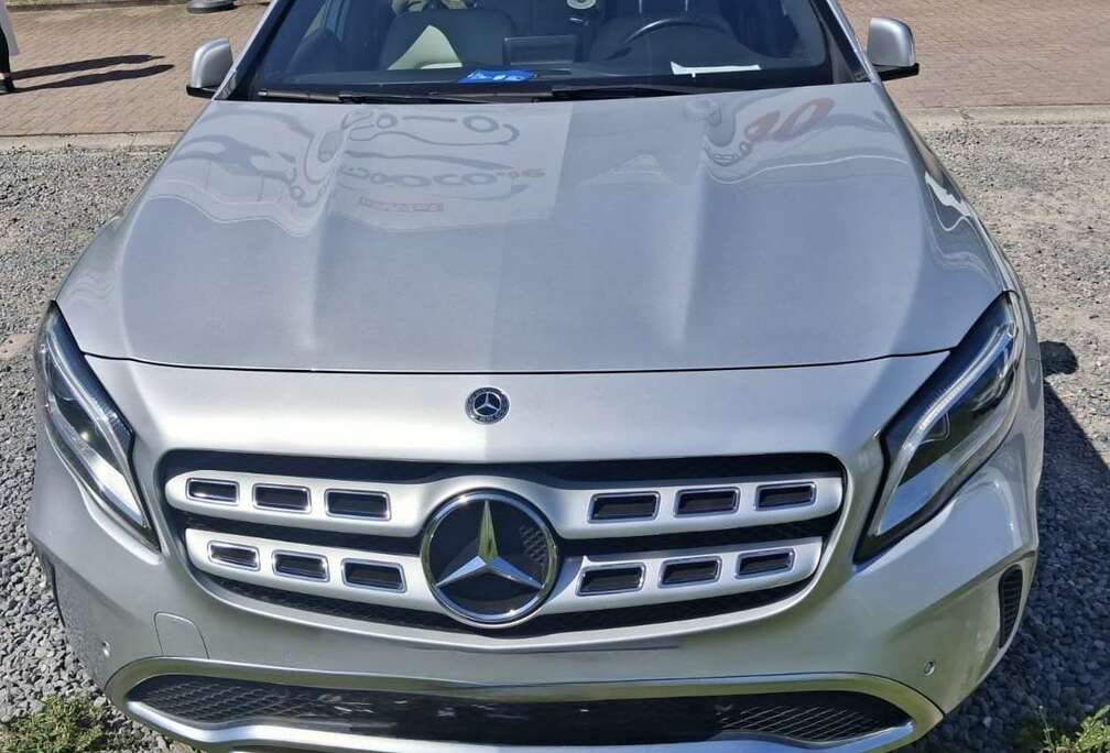Mercedes-Benz GLA 180 Business Solution (EU6.2)