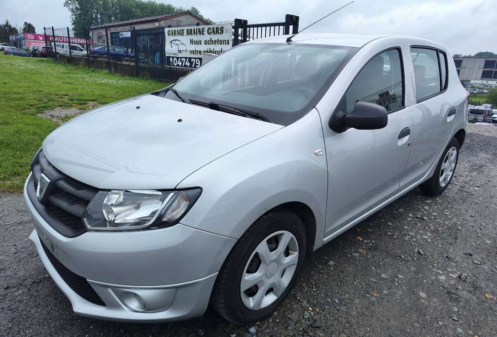 Dacia Sandero 1.2i * 1AN DE GARANTIE *