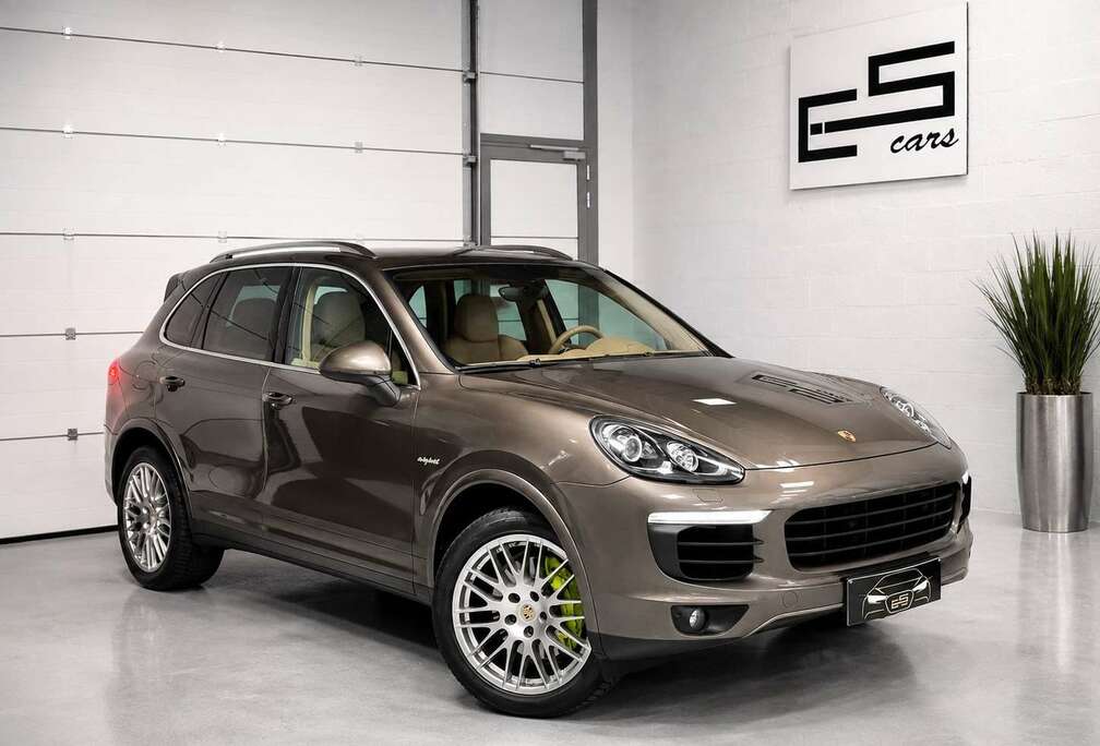 Porsche CAYENNE S. FULL HISTORIQUE PORSCHE. PACK CHRONO