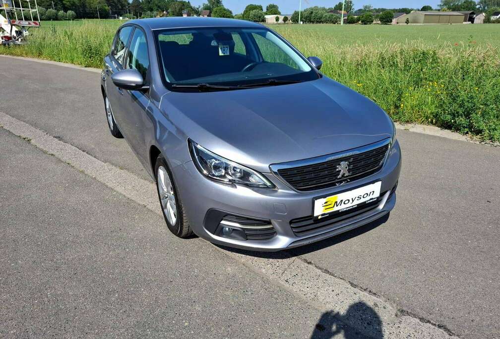 Peugeot 308 1.2i - 1 jaar garantie