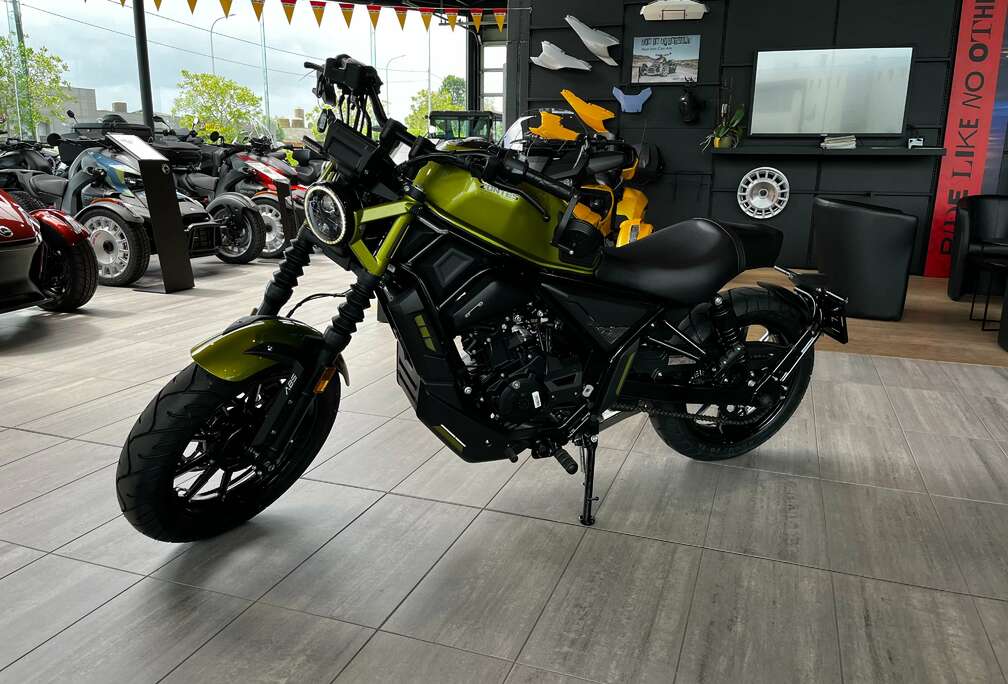 125C // IN STOCK, DIRECT LEVERBAAR!