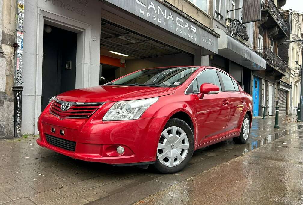 Toyota Avensis 1.8i Luna Multidrive S