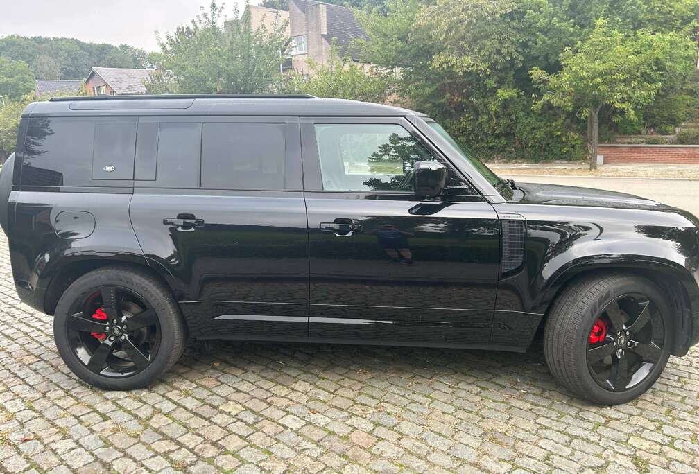 Land Rover Defender 110 3.0 D MHEV D250 SE