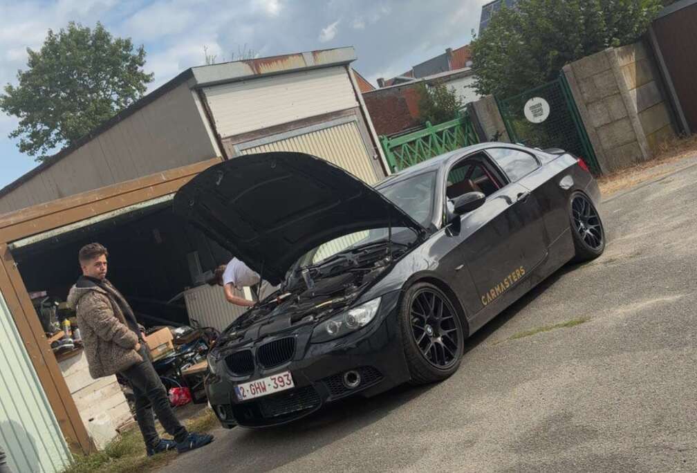 BMW Coupé 335i