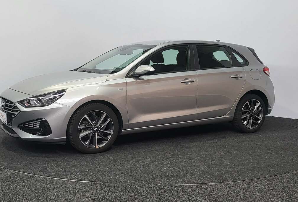 Hyundai 1.0 T-GDi MHEV  Automaat  CarPlay  Camera  Top