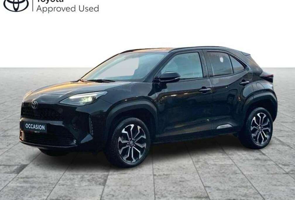 Toyota 1.5 HEV 2WD CVT Dynamic