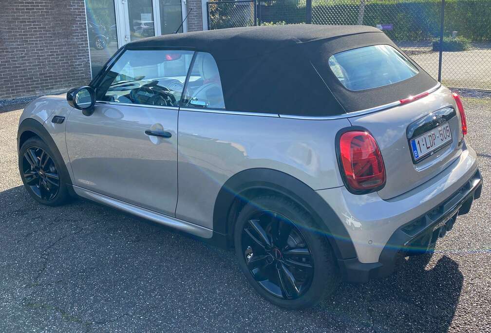 MINI Mini Cooper S Cabrio Aut. John Cooper Works Trim