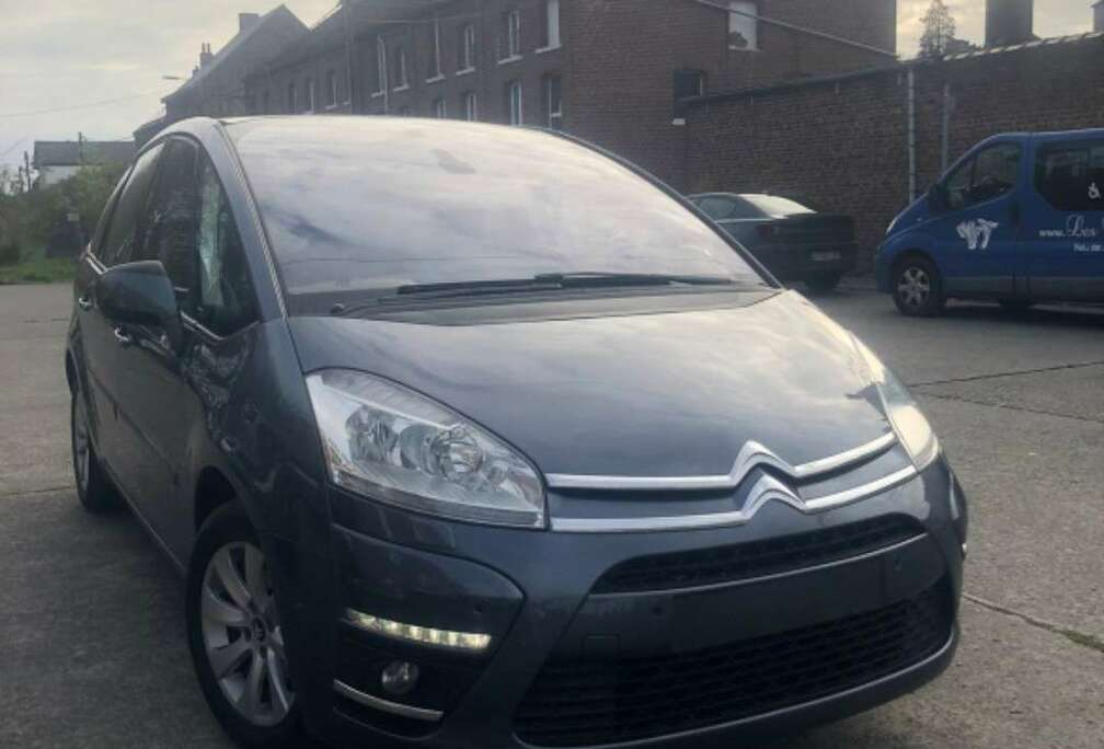 Citroen HDi 110 FAP Exclusive Black Top