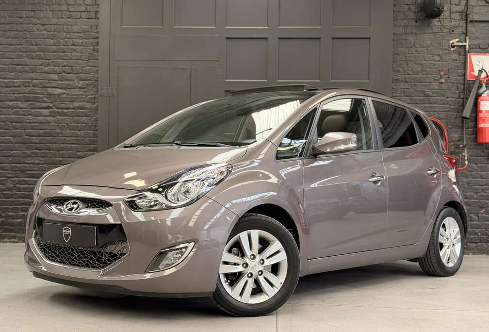 Hyundai 1.6i Style #schuifdak #trekhaak #camera