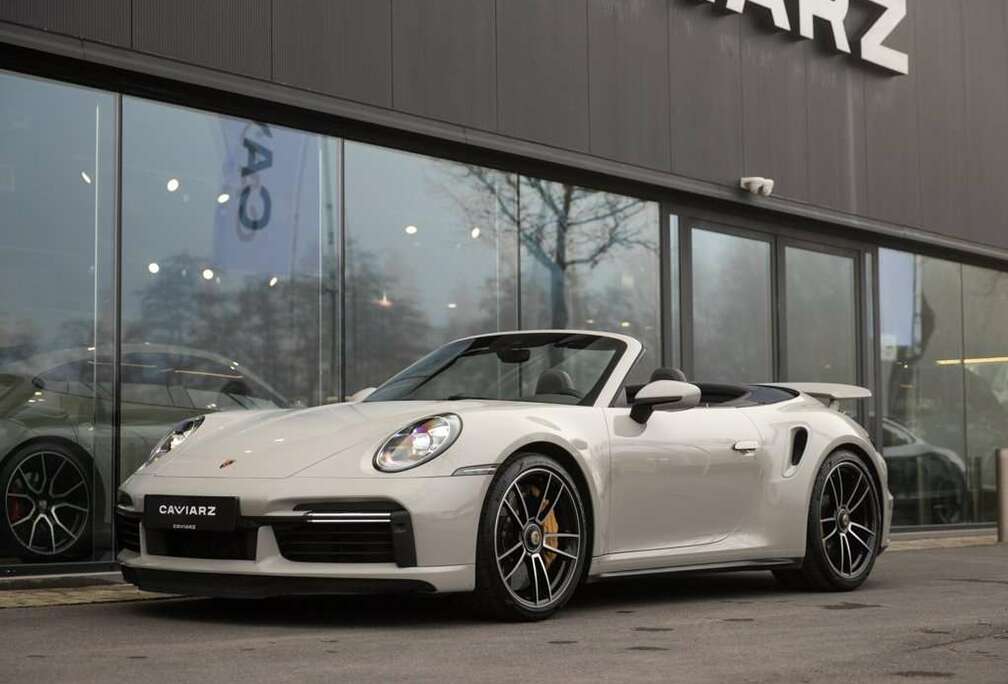 Porsche TURBO S CABRIO CERAMIC/PDCC/LIFT/MATRIX/18W/BOSE