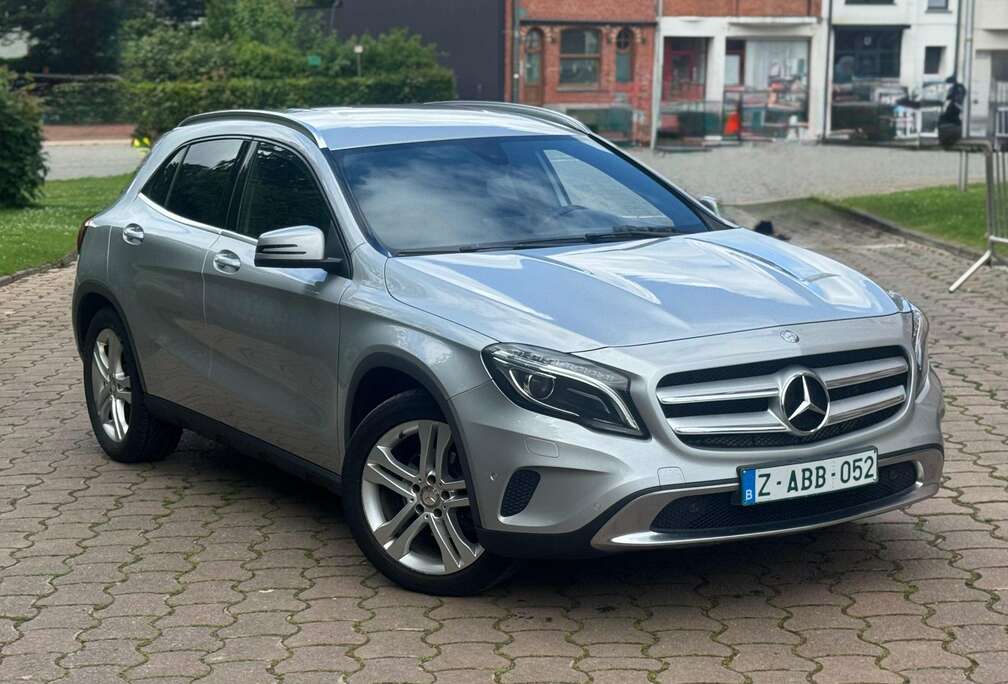 Mercedes-Benz GLA 200 d 4-Matic
