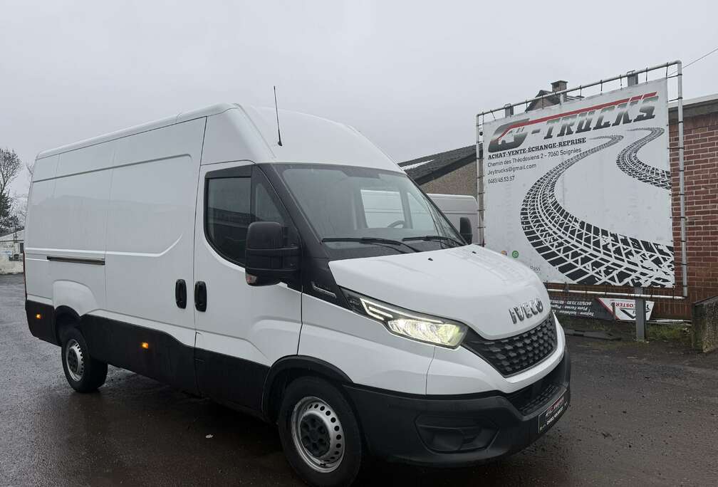 Iveco 3.0   180 cv  Himatic