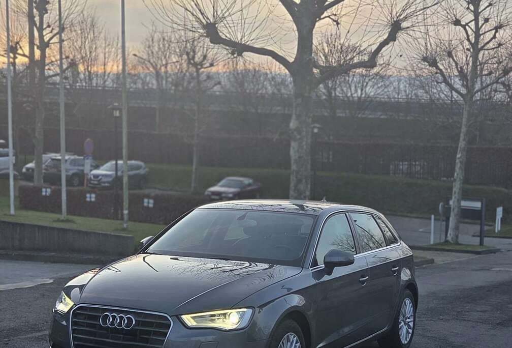 Audi Sportback 1.2 TFSI Attraction S tronic