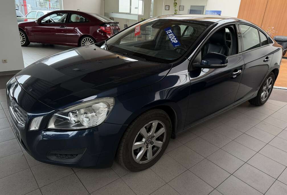 Volvo S60 1.6 D2 Momentum Start/Stop