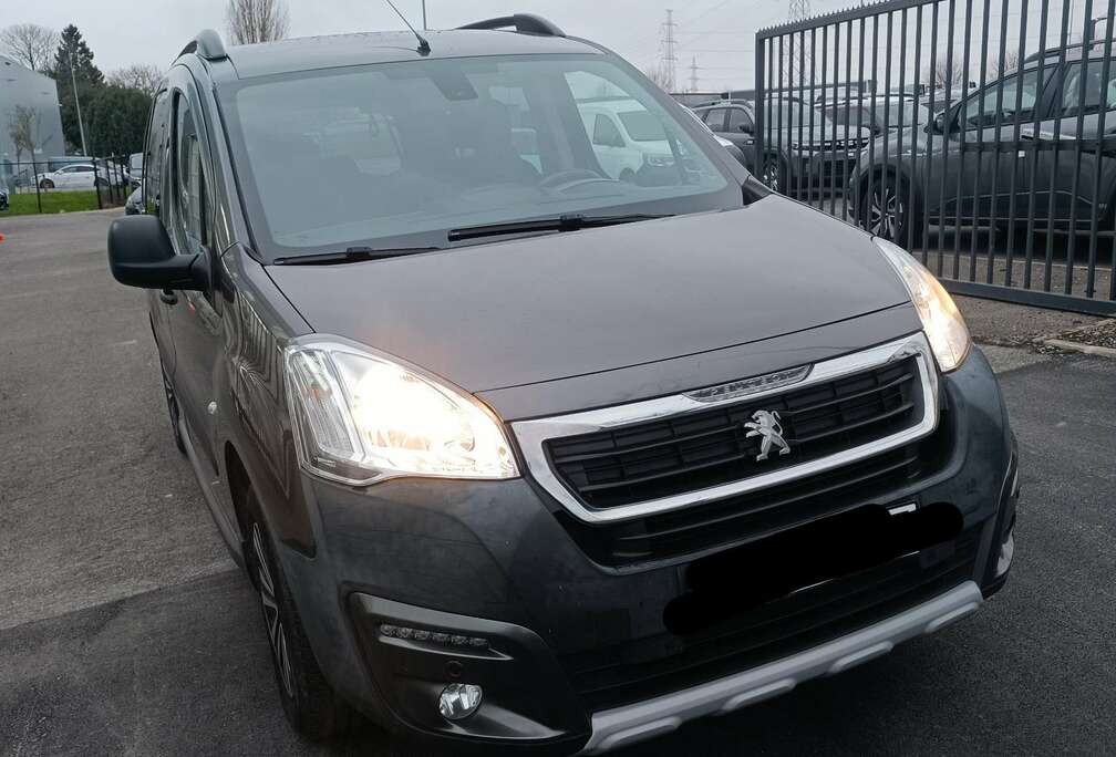 Peugeot Tepee 1.2L PureTech * essence LPG *