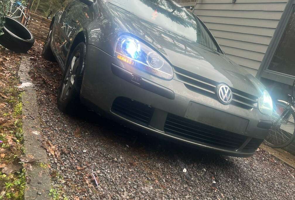 Volkswagen 1.6i 16v FSI Sportline