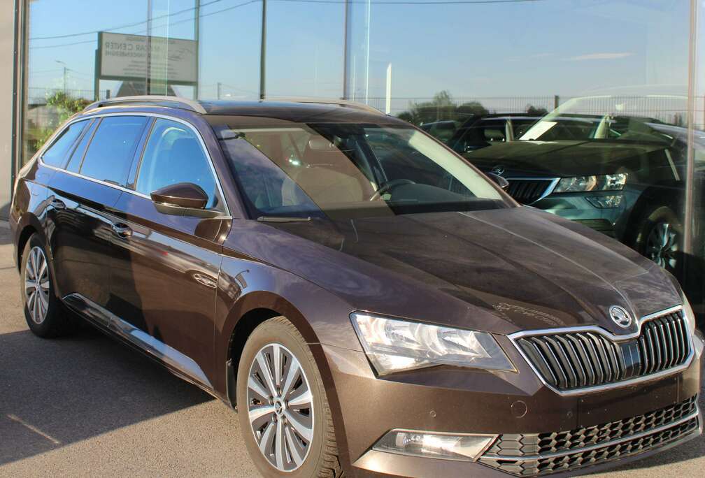 Skoda SW 1.6 CR TDi GreenLine Ambition-CAMERA-NAVI-APP C