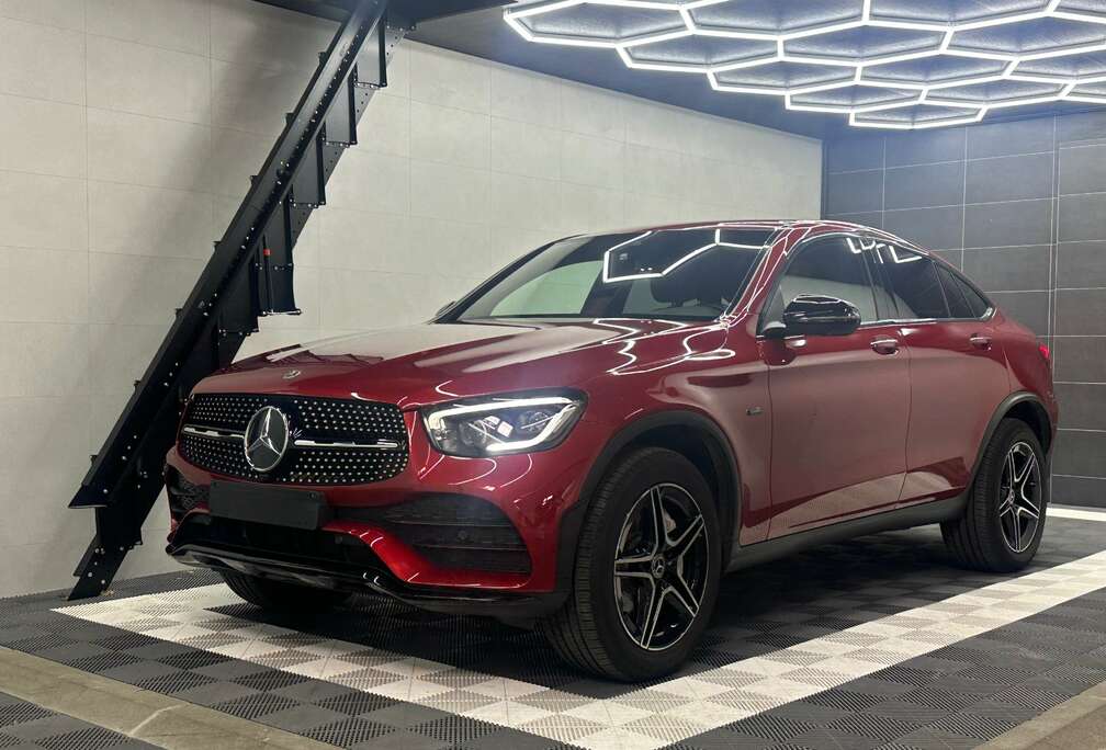 Mercedes-Benz GLC Coupé 300 de 4-Matic  *** AMG LINE ***