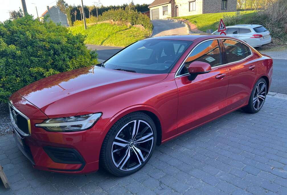 Volvo S60 2.0 T4 Momentum Pro Geartronic