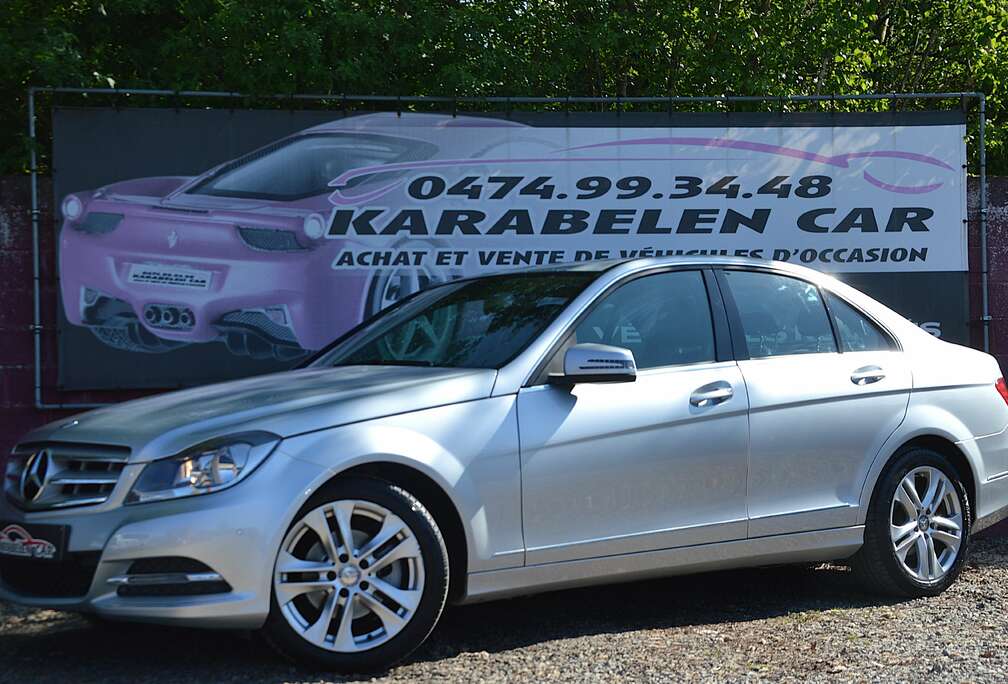 Mercedes-Benz 180CDI Avantgarde NAV SENS AV/AR CLIM 50.856KM