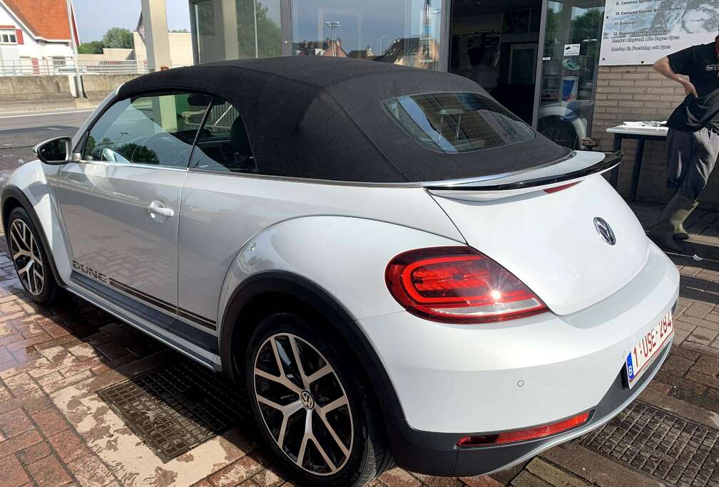 Volkswagen Beetle Cabriolet 1.4 TSI Dune BMT DSG