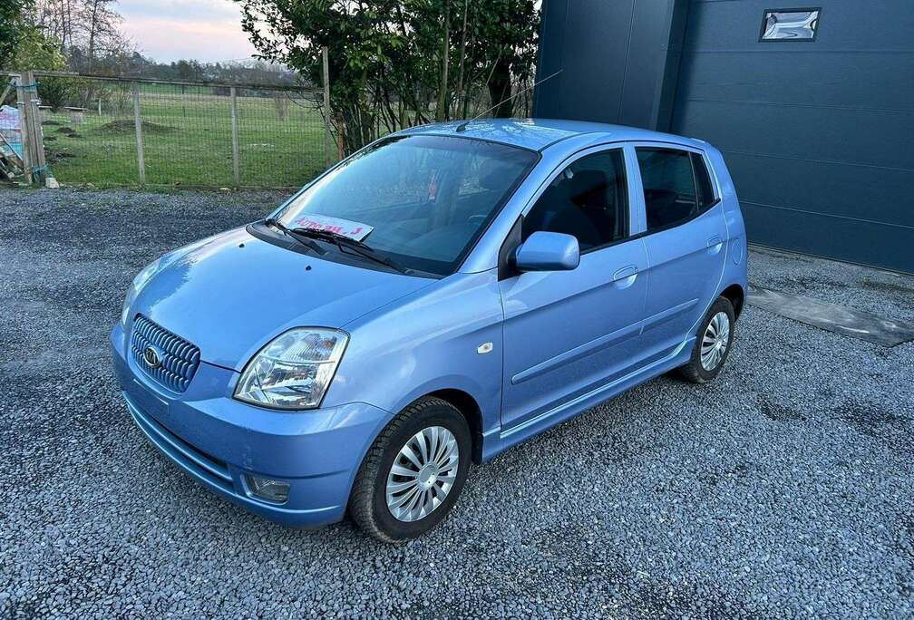 Kia 1.1 essence 128000km AIRCO Sièges chauffants