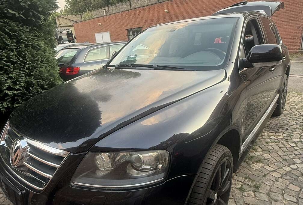 Volkswagen 5.0 TDi V10 DPF Tiptronic