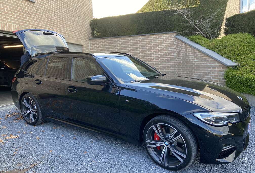 BMW XDrive Hybride / M Sport / Cuir / Pano / 1er proprio / Parfait état / Disponible à partir Avril-Mai 2026