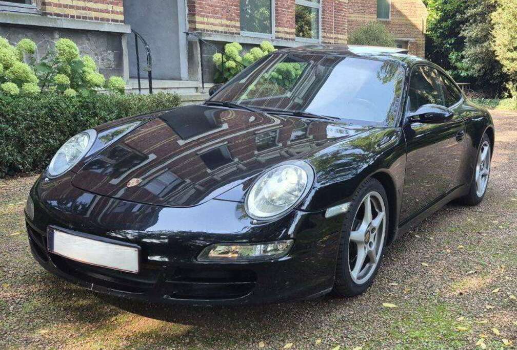 Porsche 911 Carrera