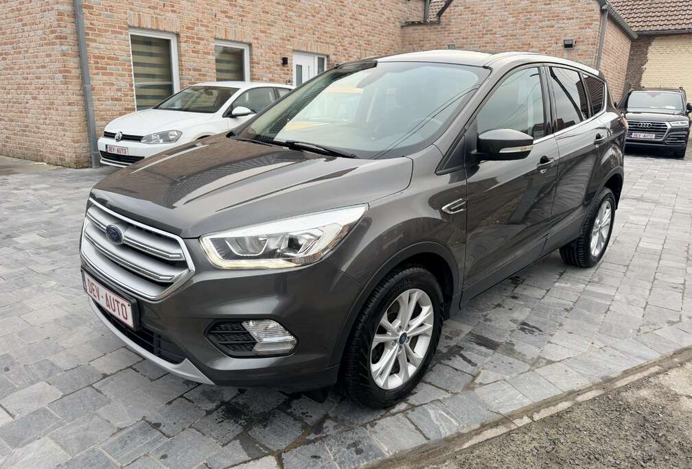 Ford Kuga 1.5 TDCi*GARANTIE 12M*CARNET*CAR PASS*