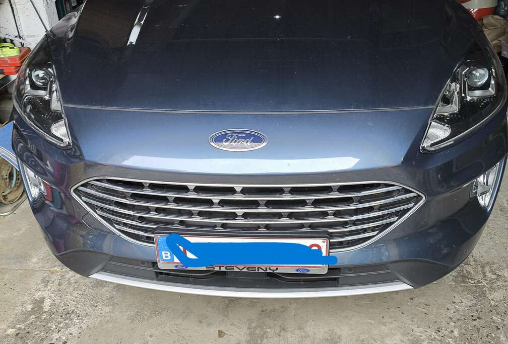 Ford Kuga 2.5 EcoBoost FWD PHEV Titanium