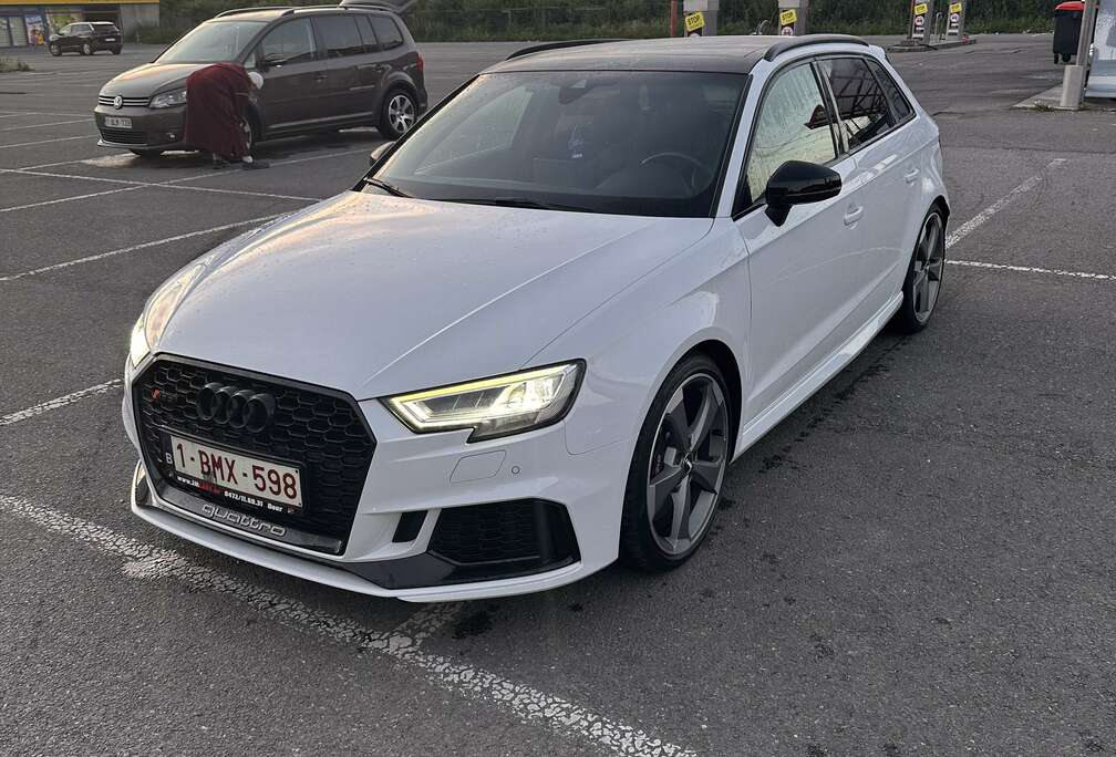 Audi Sportback 2.5 TFSI Quattro S tronic